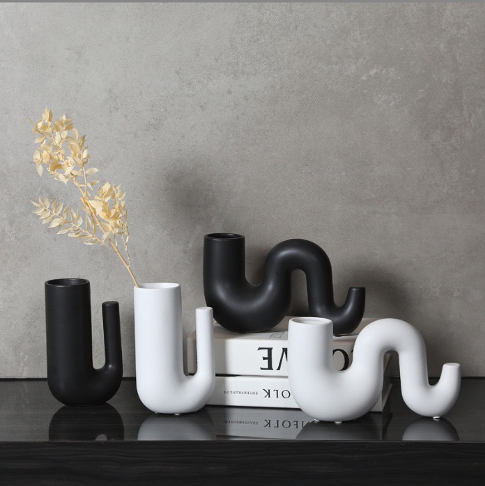 “Abstract Flowerpot – Nghệ Thuật Trừu Tượng Phong Cách Bắc Âu Cho Ngôi Nhà Của Bạn”